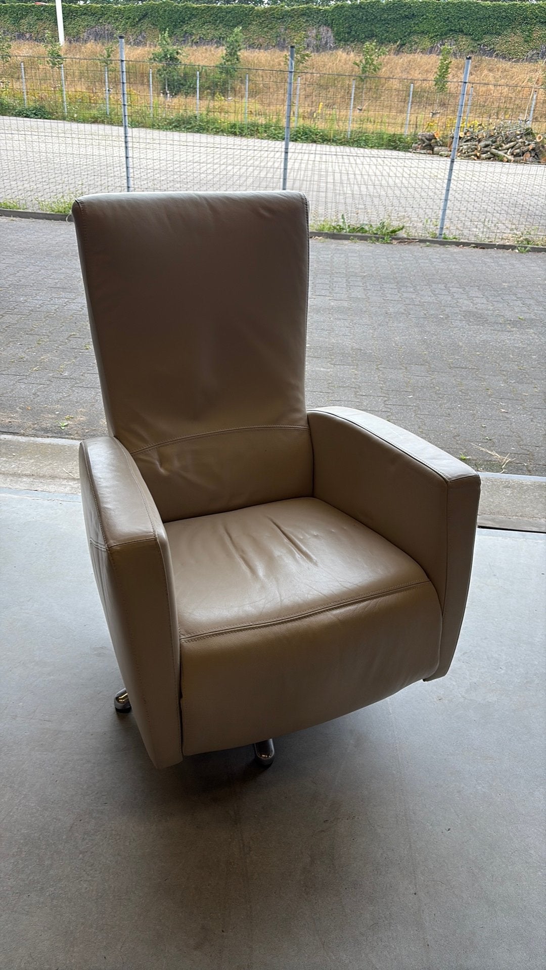 Luxe leren draaibare relaxfauteuil –verstelbaar –crème/beige, Ophalen, Zo goed als nieuw, 75 tot 100 cm, 50 tot 75 cm