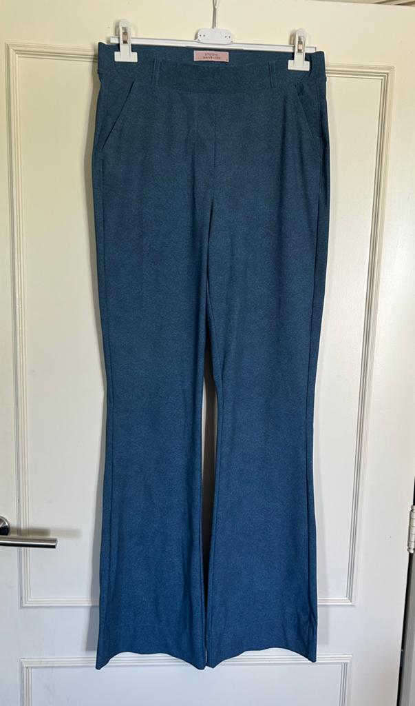 Blauwe Denim Studio Anneloes Jeans Flair broek in maat S., Blauw, Nieuw, Ophalen of Verzenden, Maat 36 (S)
