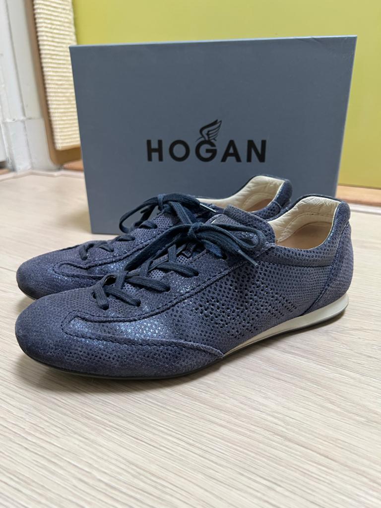 Hogan Damessneakers Maat 37,5 Blauw, Kleding | Dames, Schoenen, Ophalen of Verzenden, Zo goed als nieuw, Blauw, Sneakers of Gympen