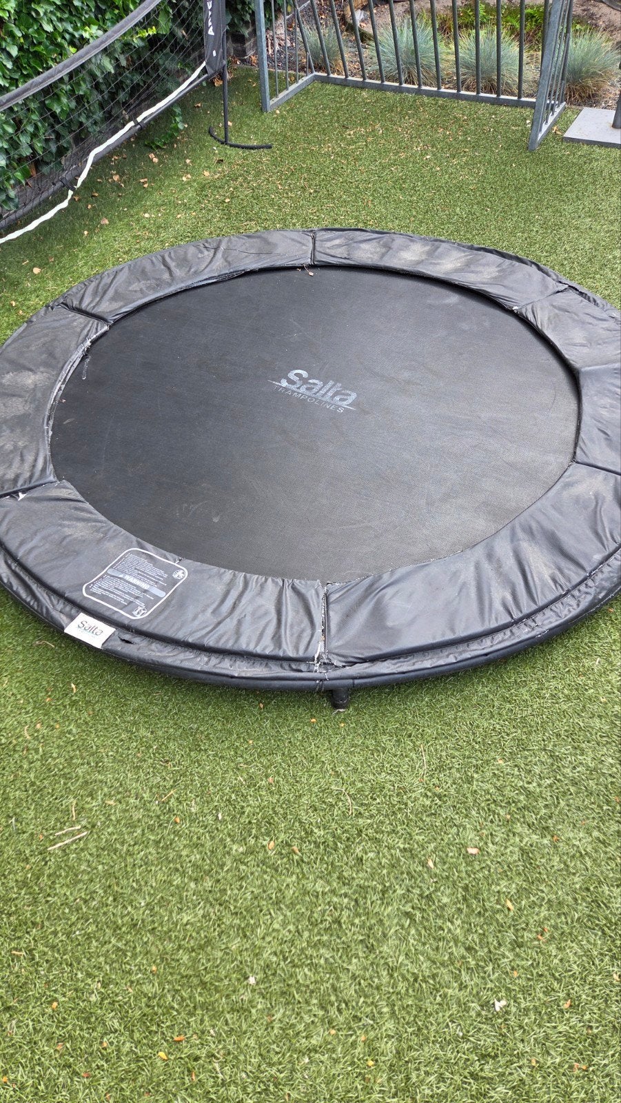 Doek en veren voor Salta Trampoline - rond 213cm, Kinderen en Baby's, Speelgoed | Buiten | Trampolines, Ophalen, Gebruikt