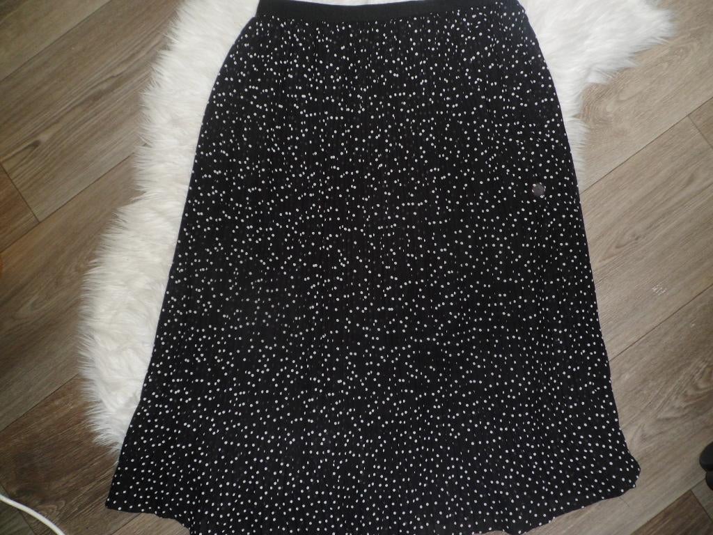 Leuke zwart/witte rok mt M, Maat 38/40 (M), Zwart, Ophalen of Verzenden, Zo goed als nieuw