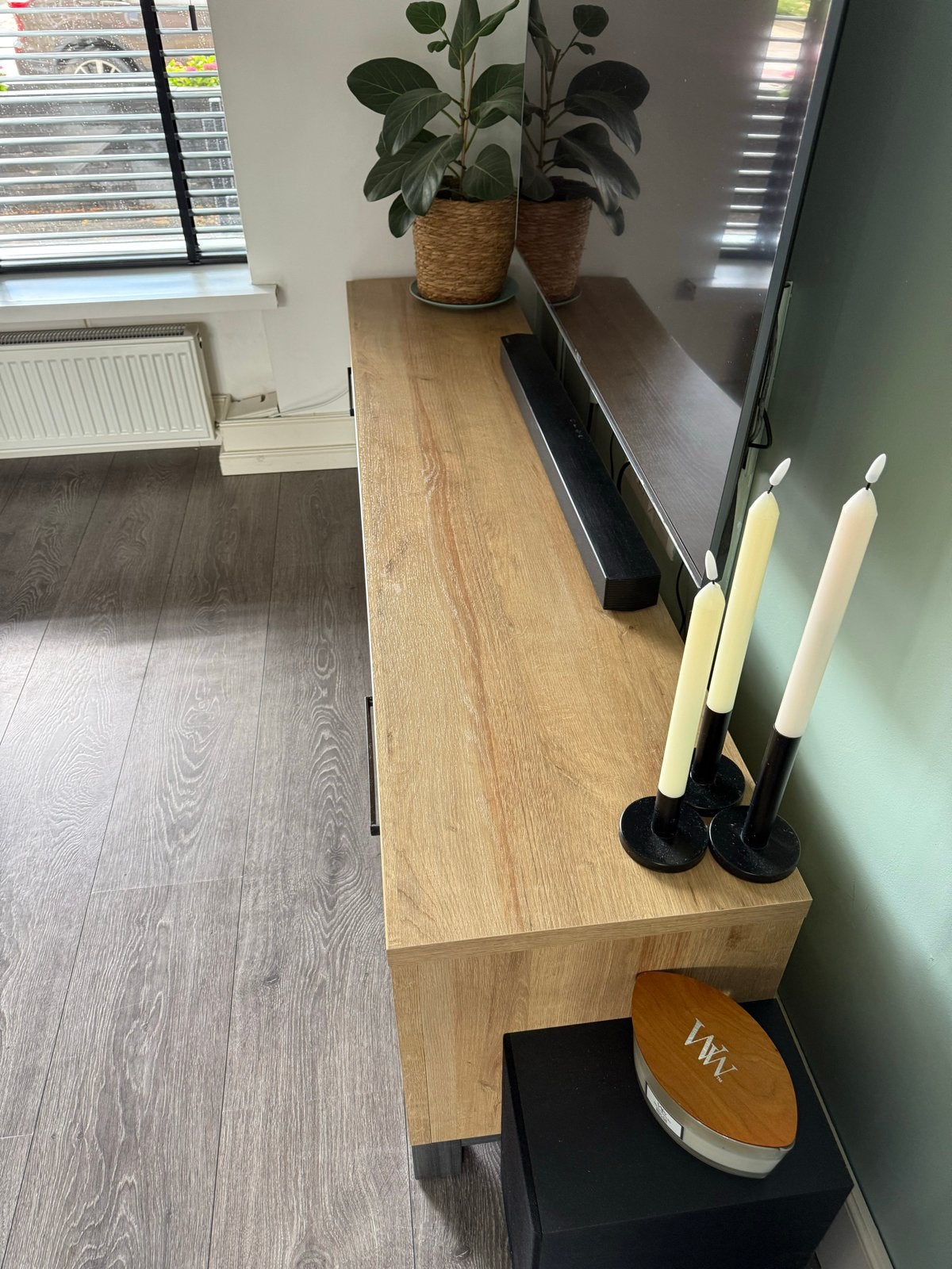 Mooi Leenbakker tv-meubel - 187x40x51 cm, Ophalen, 150 tot 200 cm, Zo goed als nieuw, Minder dan 100 cm