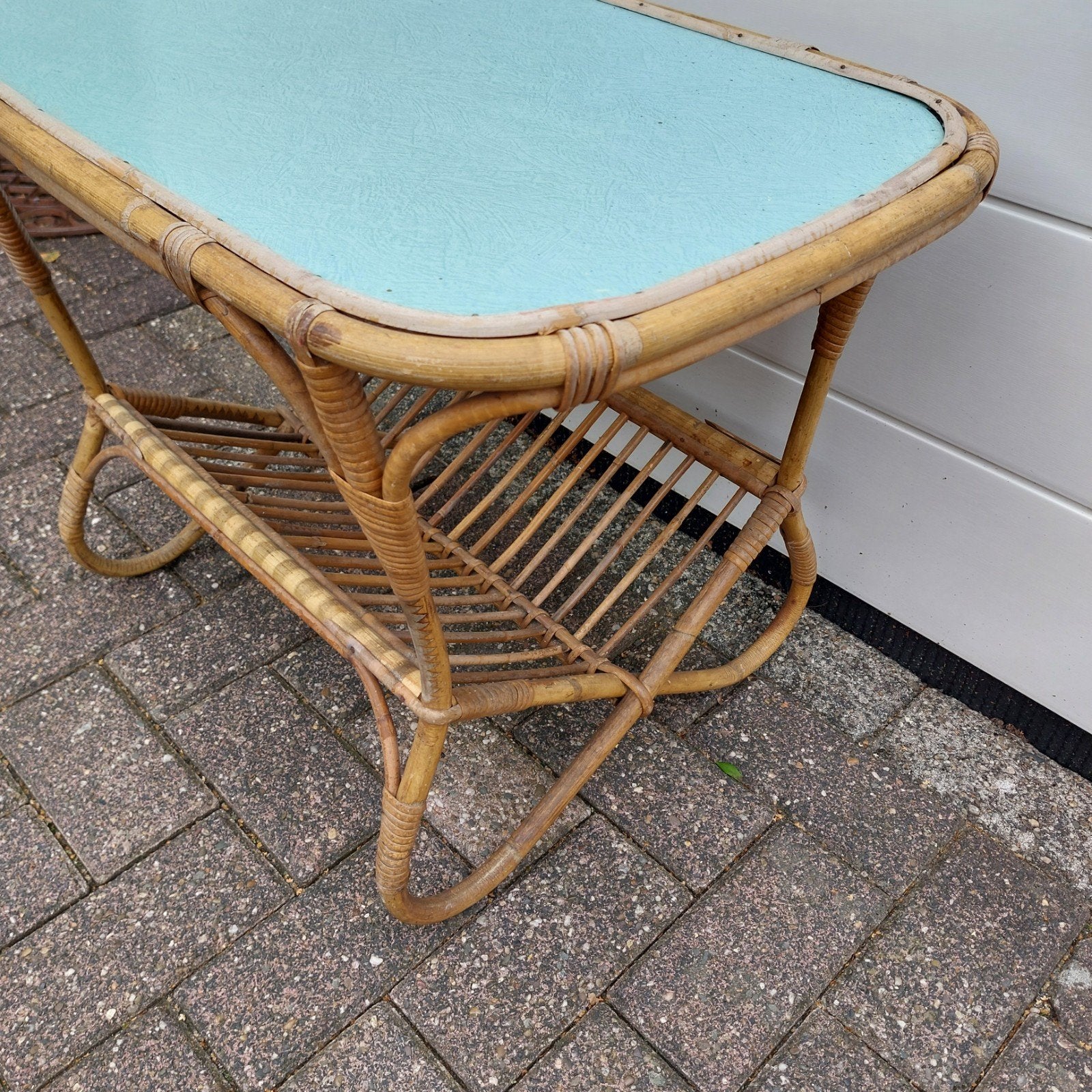 Vintage rotan tafeltje €20,00 in Boheemse stijl, Ophalen