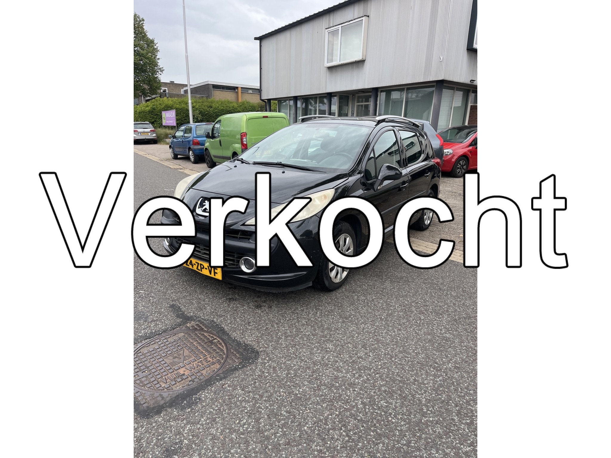 Peugeot 207 SW 1.4 VTi XS Airco,Panorama dak. Goed rijdende, Gebruikt, 4 cilinders, Zwart, Origineel Nederlands