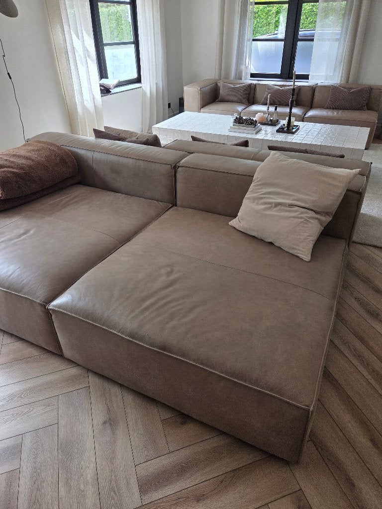 2 lig banken, cognac taupe kleur GRATIS OPHALEN, Ophalen, 125 cm of meer, Zo goed als nieuw, Leer