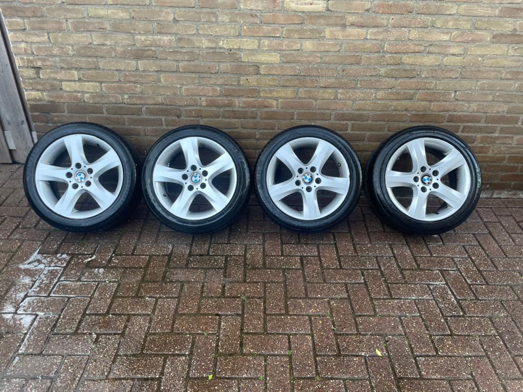 Nette 17” Set BMW 5x120 Gaats Velgen + goede Bnden 205 50 17, Auto-onderdelen, Ophalen