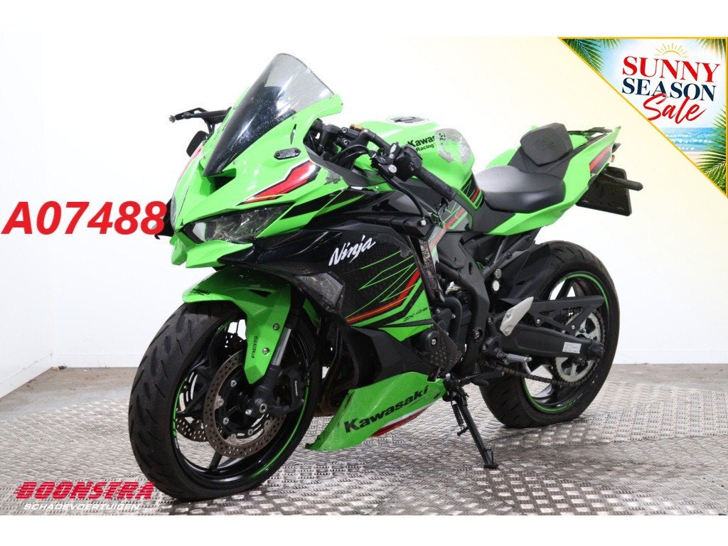 Kawasaki Ninja ZX-4RR ABS Akrapovic 2.984 km! (bj 2025), Dopplerlaan 4
9207HC  DRACHTEN, NL, Boonstra Schadevoertuigen, Kawasaki