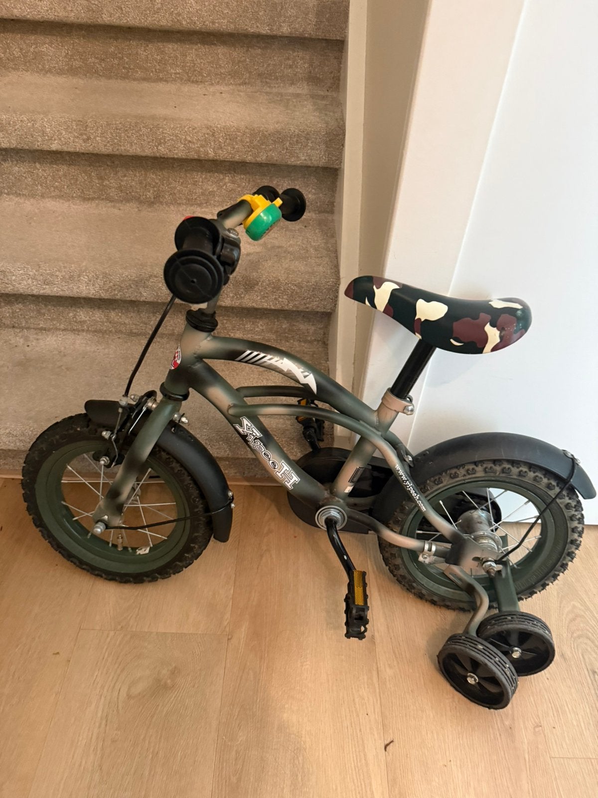 Kinderfiets voor 4 jaar, Ophalen, Zijwieltjes, Schijfrem, Minder dan 16 inch