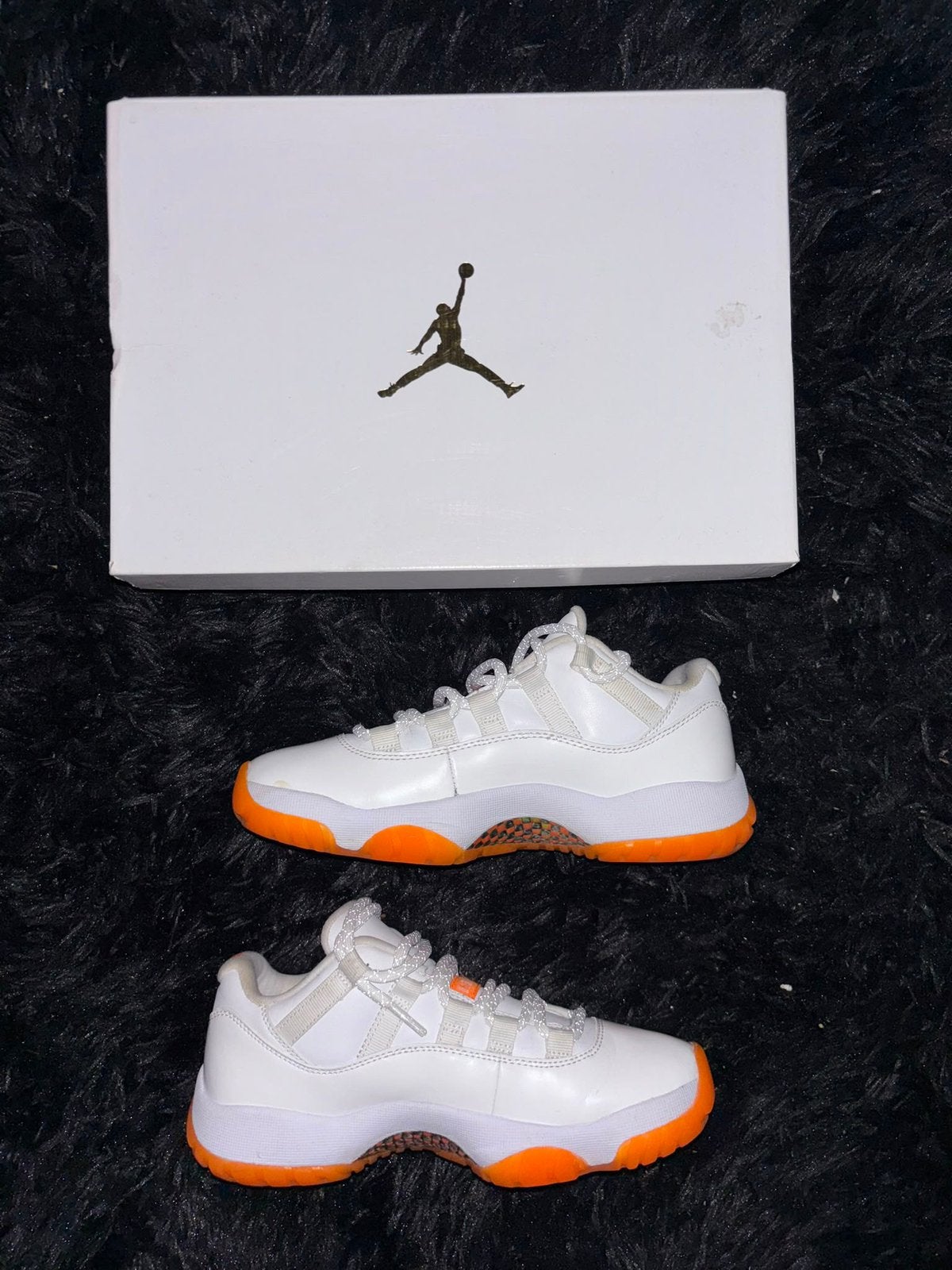 Nike Air Jordan 11 Retro Low Citrus - 36,5, Ophalen, Zo goed als nieuw