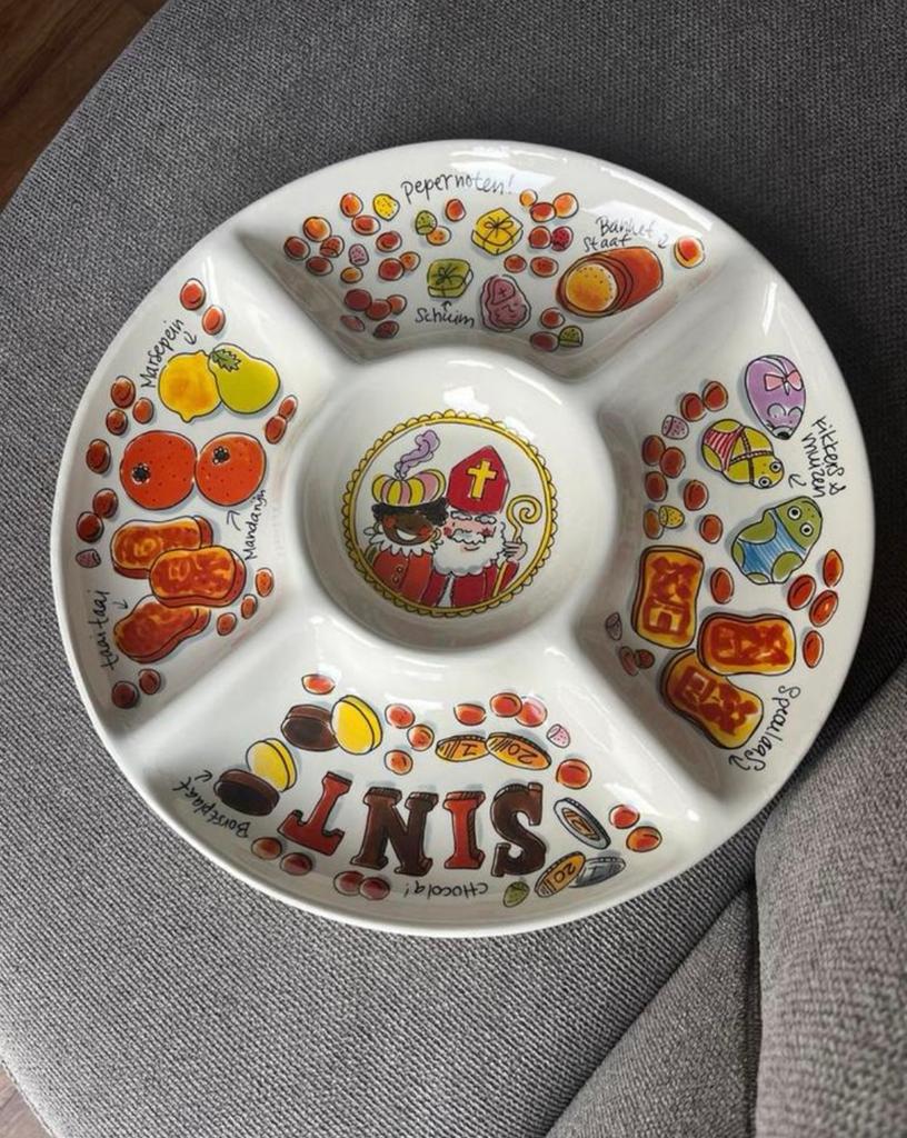 Blond amsterdam snackschaal sint, Huis en Inrichting, Keuken | Servies, Ophalen of Verzenden, Zo goed als nieuw, Aardewerk, Blond Amsterdam