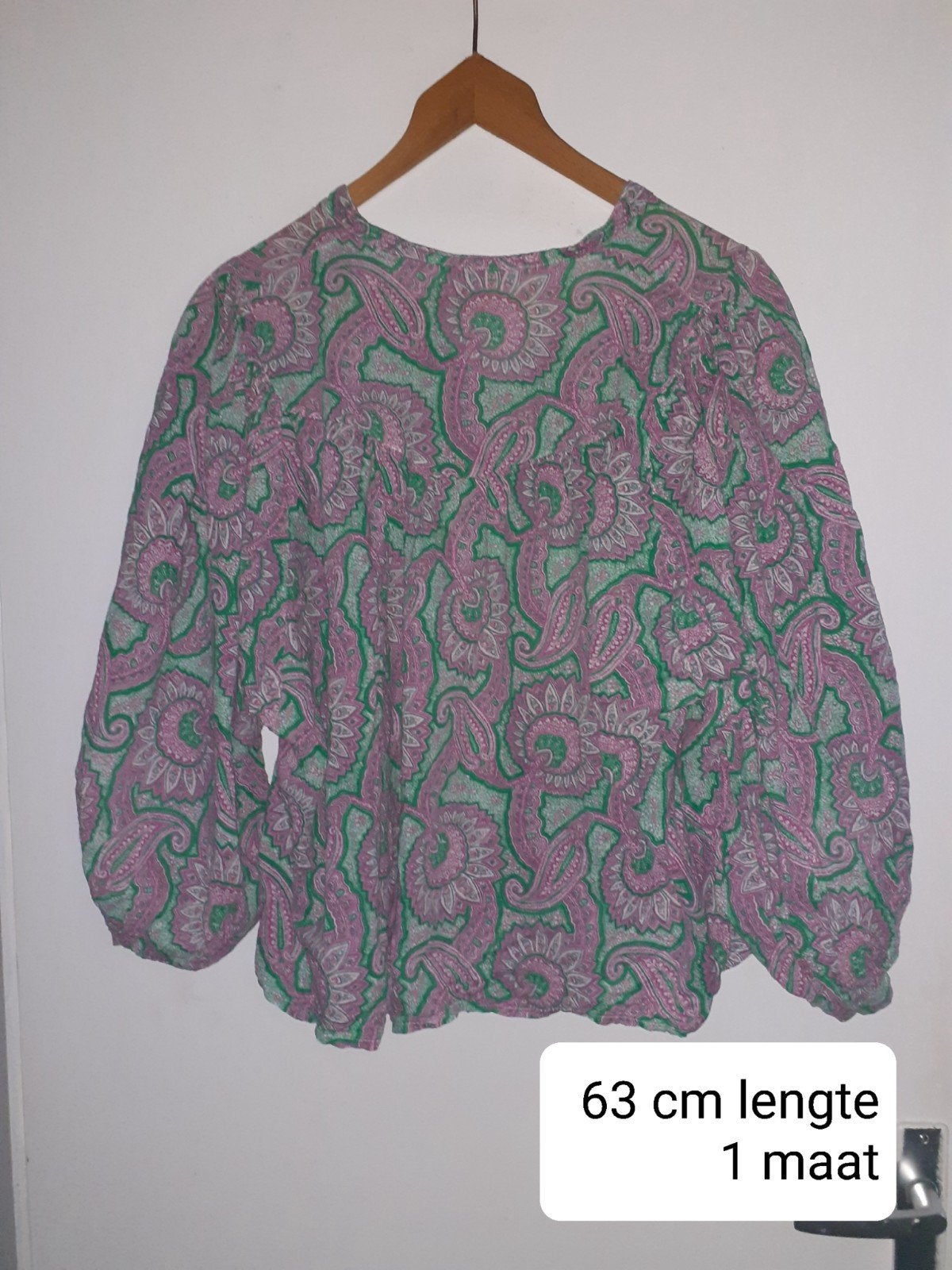 Ballonmouw blouse met paisley print - 1 maat, Ophalen of Verzenden, Gedragen, Maat 38/40 (M), Roze