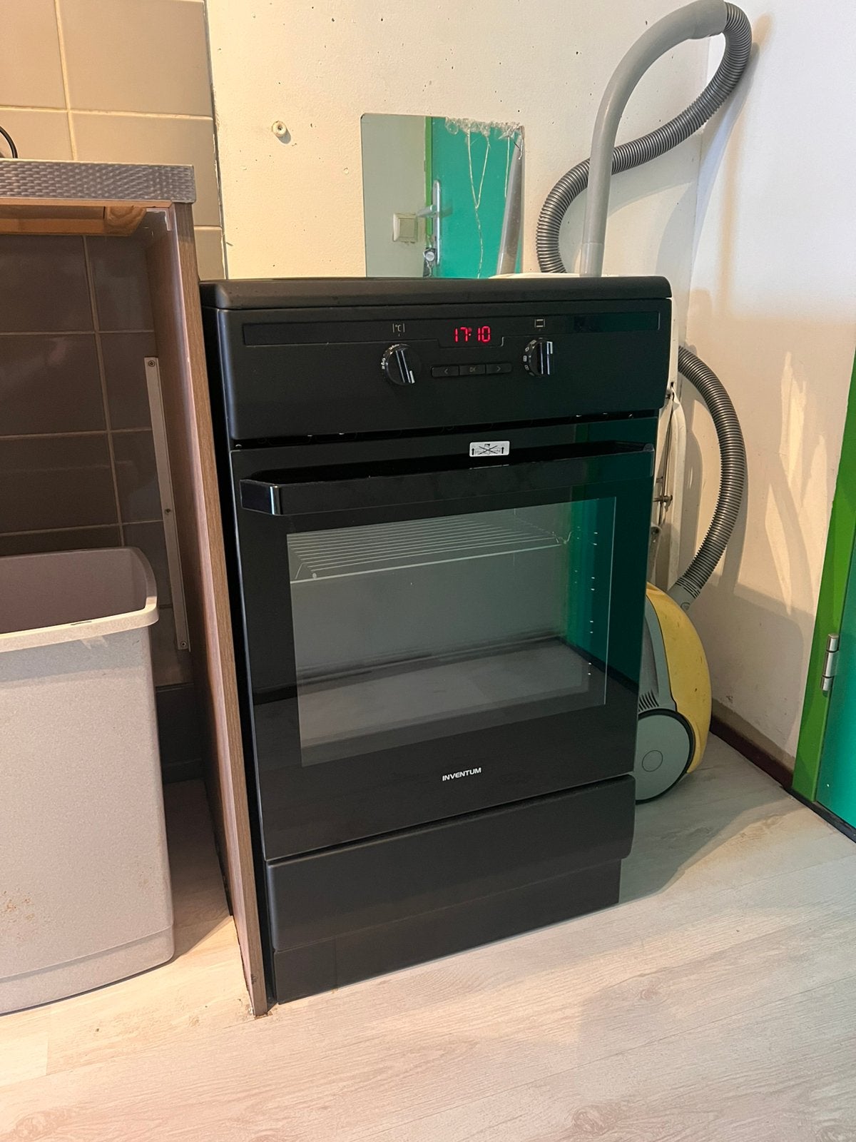 Inventum inductie fornuis, Witgoed en Apparatuur, Fornuizen, Ophalen, Nieuw, 4 kookzones, Energieklasse A of zuiniger