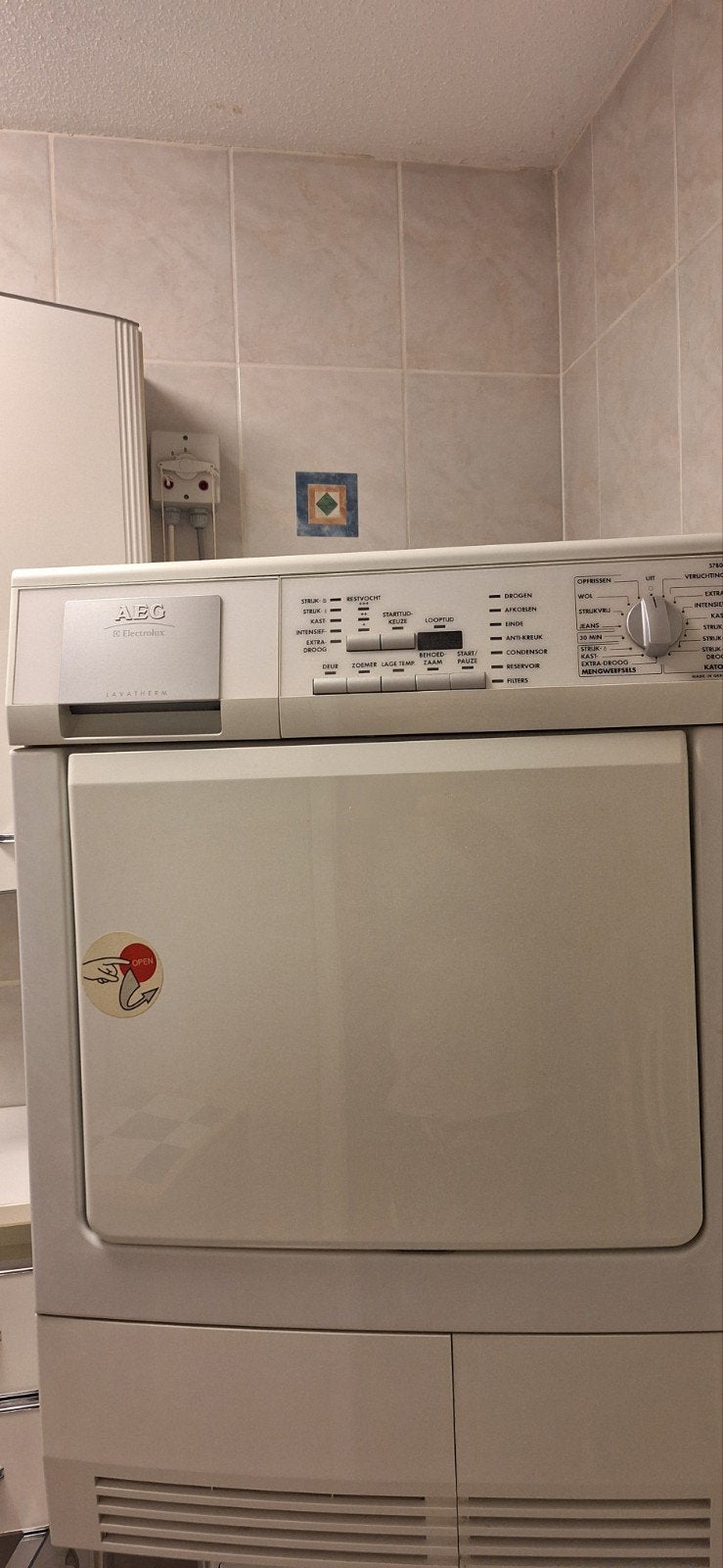 Prima AEG wasdroger - Top droger weinig gebruikt, Witgoed en Apparatuur, Wasdrogers, Ophalen, 6 tot 8 kg, Gebruikt, Voorlader
