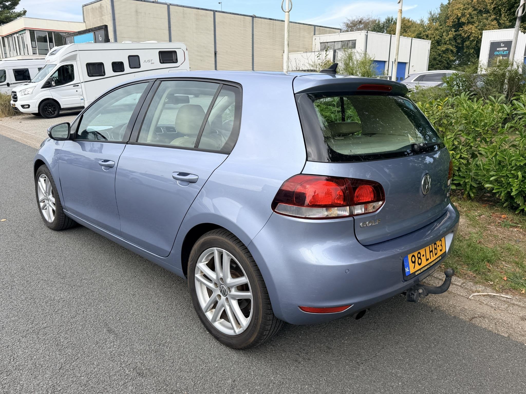 Volkswagen Golf 1.2 TSI 105PK Highline•Leder•Navi, Voorwielaandrijving, Euro 5, Gebruikt, Beige