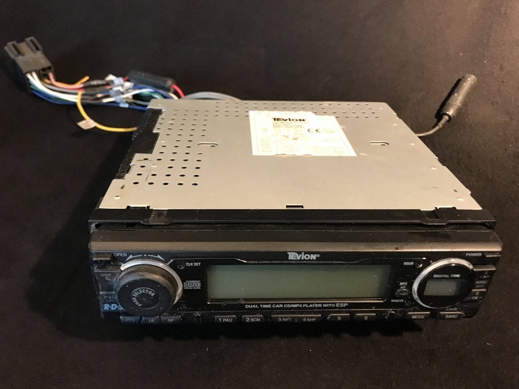 Autoradio Tevion MD5949 met RDS, cd en MP3, Ophalen of Verzenden, Gebruikt