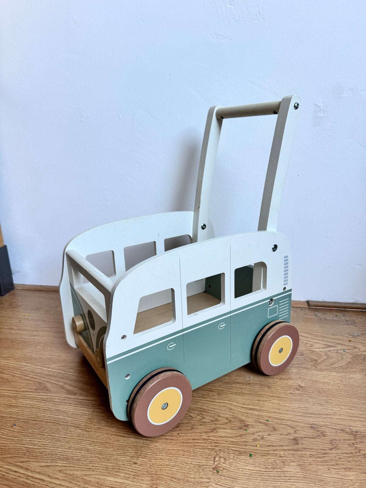 Houten loopwagen / speelgoedbusje, Ophalen, Gebruikt, Rij- of Hobbelspeelgoed