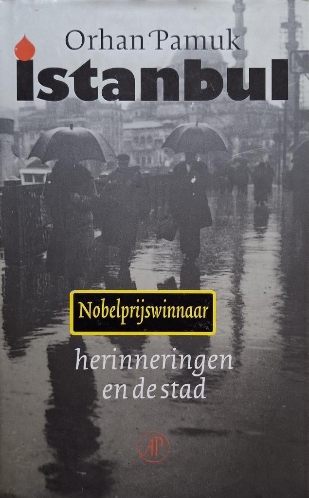 Orhan Pamuk - Istanbul, Ophalen of Verzenden, Zo goed als nieuw, Europa overig