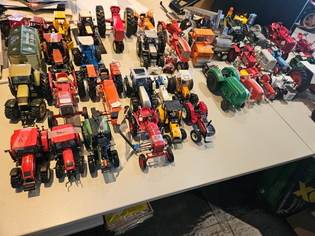 Miniaturen.de laatsten.los of in 1 koop, Hobby en Vrije tijd, Ophalen of Verzenden, Groter dan 1:32, Overige merken