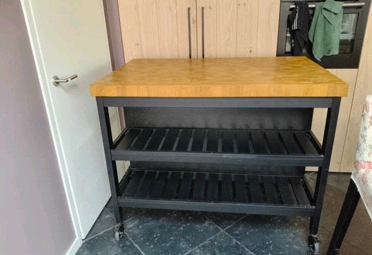 Vadholma keukeneiland ikea, zwart eiken 126-79-90 cm, Ophalen, Gebruikt