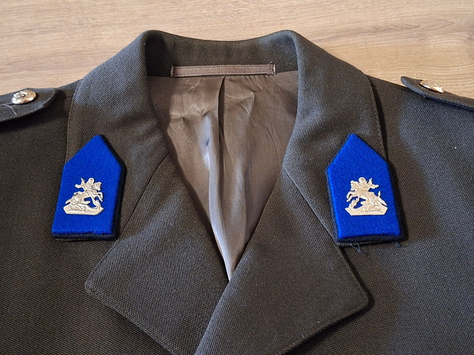 Jas DT  Officier  1e Luitenant Huzaren van Boreel, Verzenden, Landmacht, Nederland, Embleem of Badge