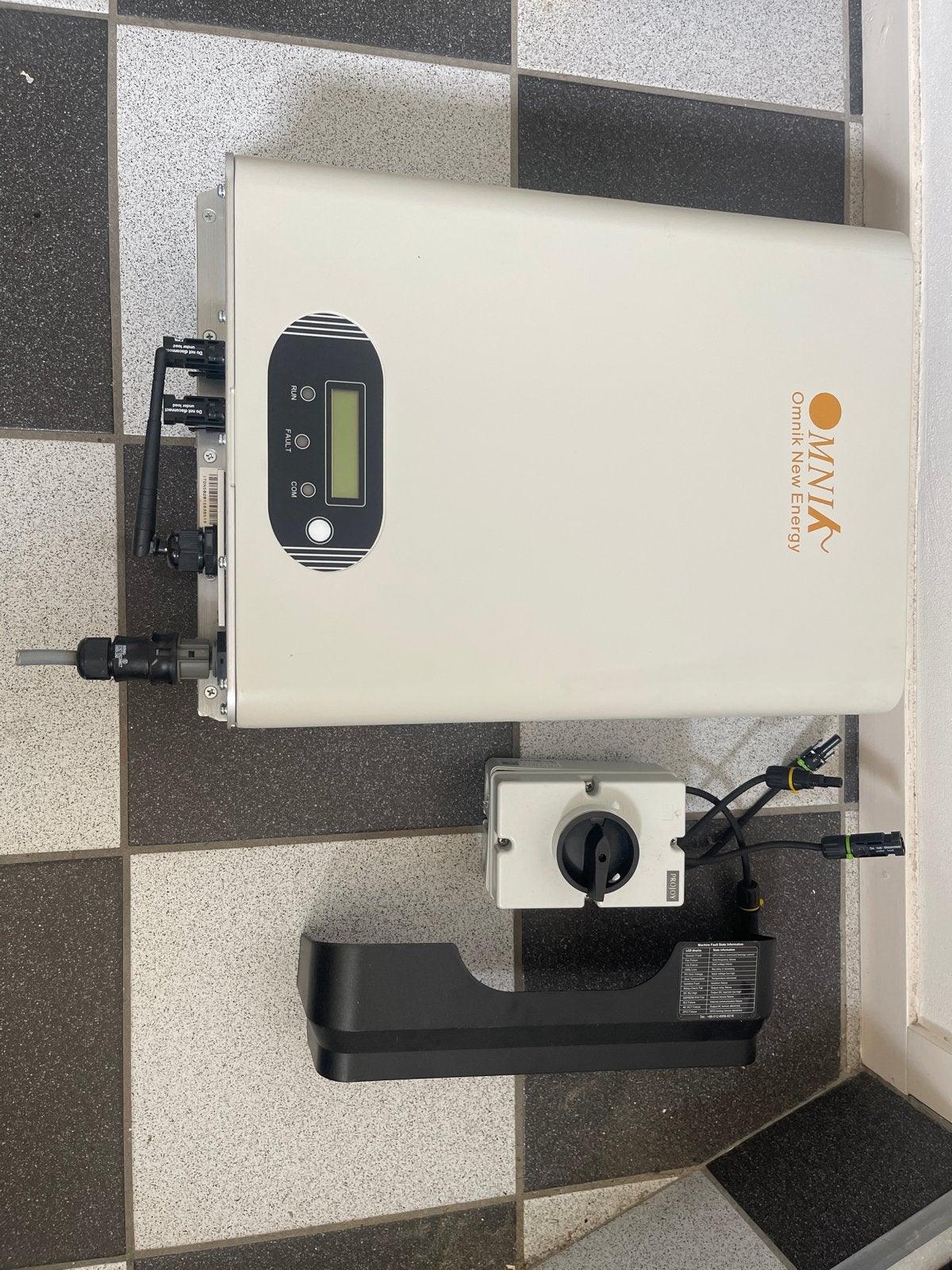 Omnik Energie Omvormer voor Zonnepanelen, Ophalen, Gebruikt, Overige typen, 200 wattpiek of meer