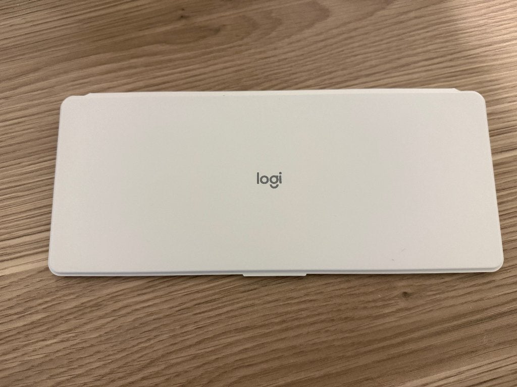 Logitech keyboard - keys-to-go 2, Logitech., Multi-device, Ophalen of Verzenden, Zo goed als nieuw