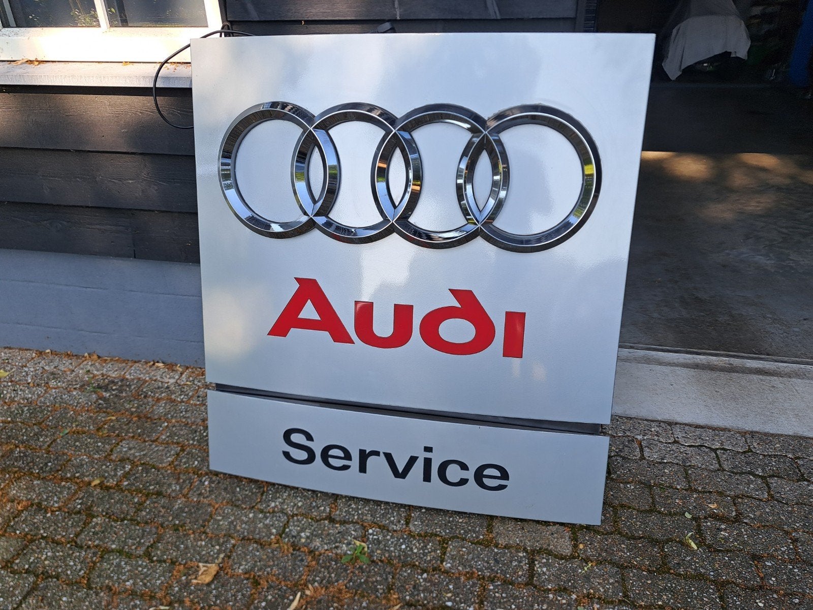 Lichtbak reclamebord Audi, Verzamelen, Ophalen, Lichtbak of (neon) lamp