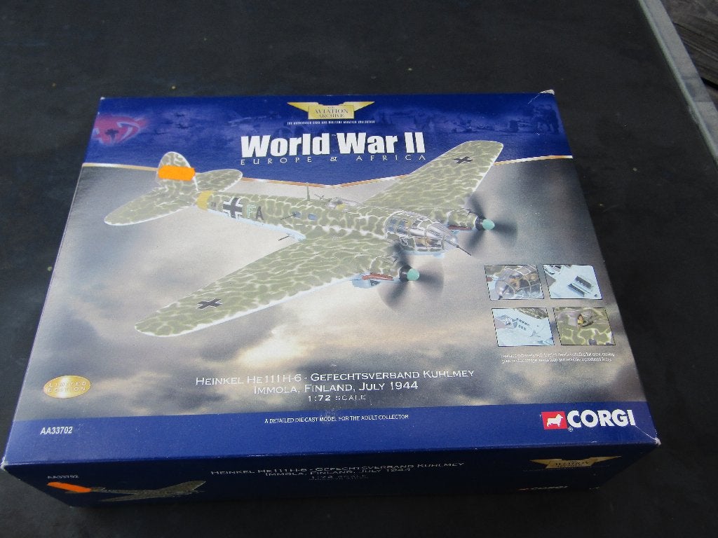 Corgi 1/72 Heinkel He-111 H-6, Verzenden, Gebruikt, Schaalmodel