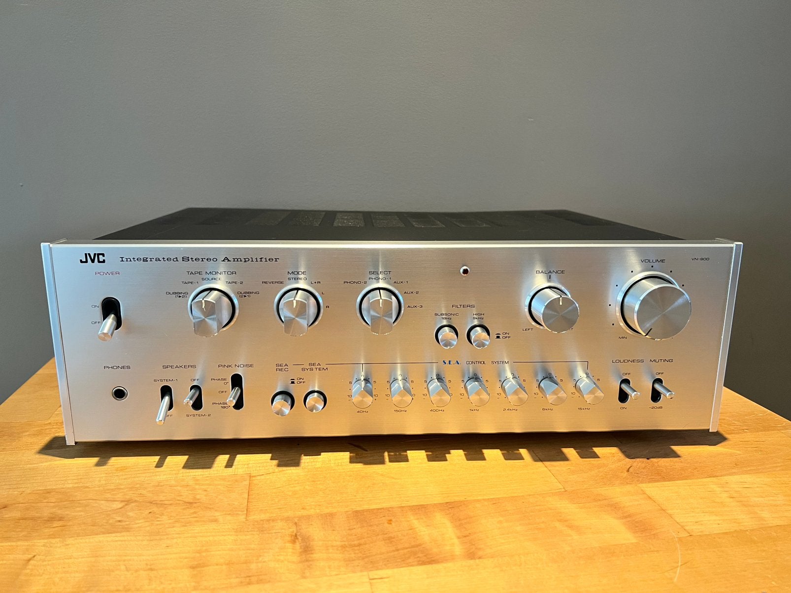 🔈 JVC VN-900 in perfecte staat, Audio, Tv en Foto, Versterkers en Receivers, JVC, Ophalen of Verzenden, Zo goed als nieuw, 60 tot 120 watt