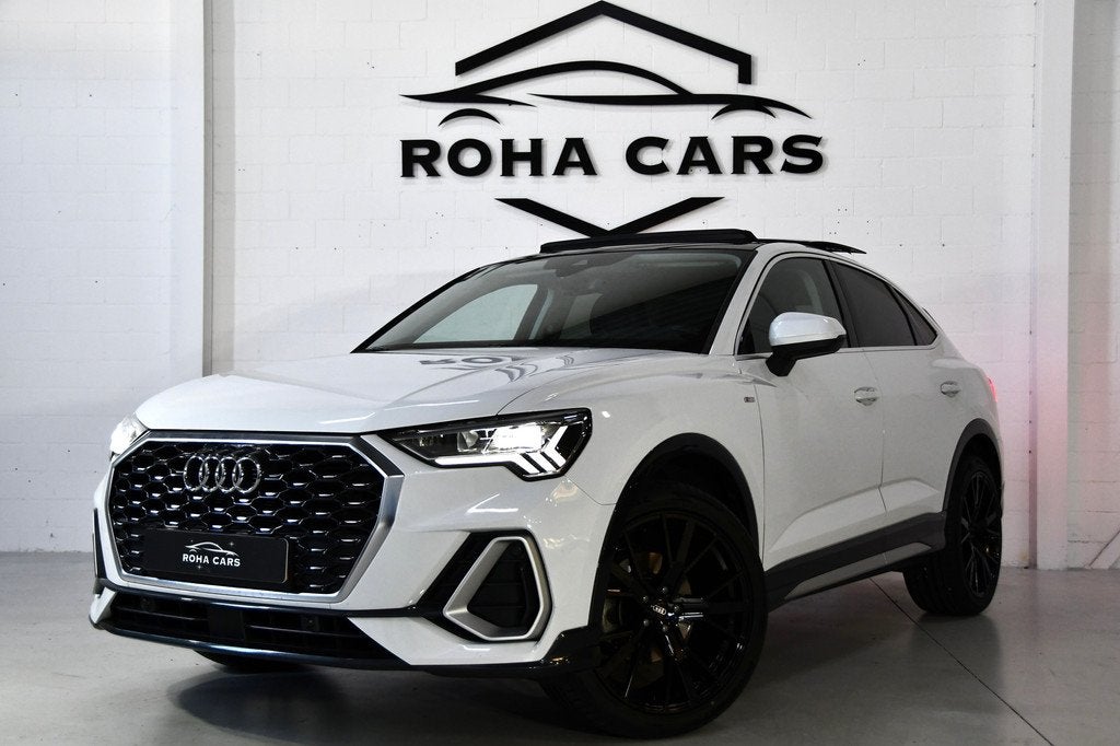 Audi Q3 SPORTBACK 35 TFSI S Edition Matrix Led Pano Leder, Euro 6, 4 cilinders, 150 pk, Wit
