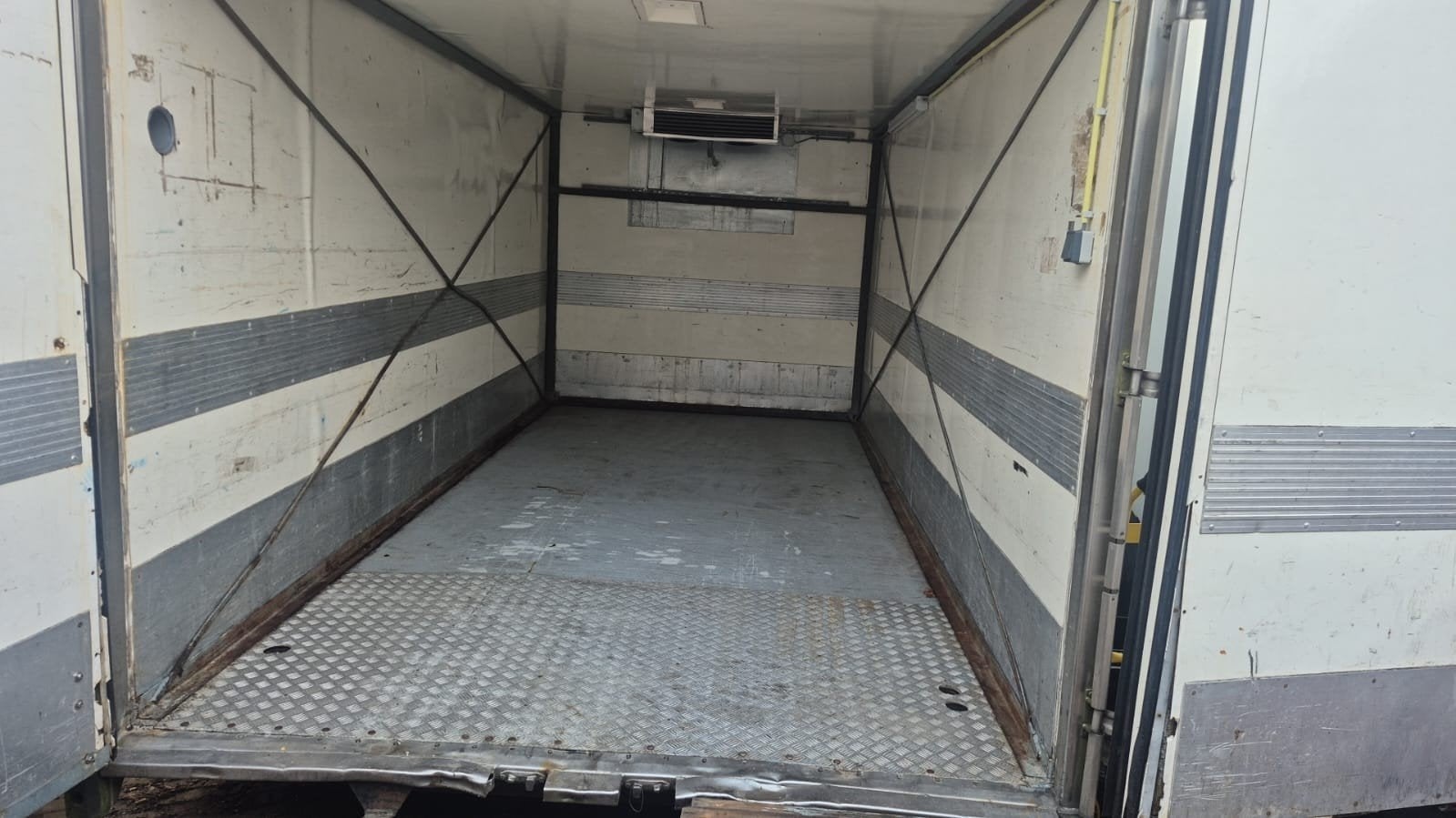 koelcontainer 6 meter, Gebruikt, 160 cm of meer, Vrijstaand, 90 cm of meer