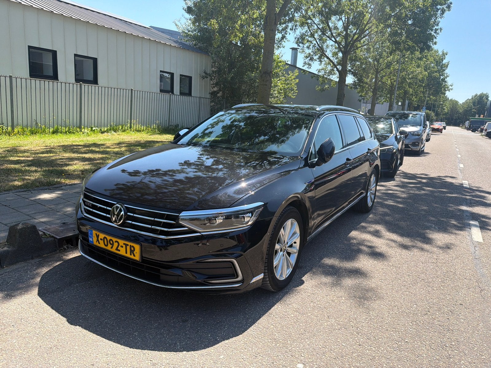 Volkswagen Passat 1.4 TSI Phev 218pk 6-DSG 2021 Zwart, Auto's, Zwart, Plug-in hybride, 1600 kg, Geïmporteerd