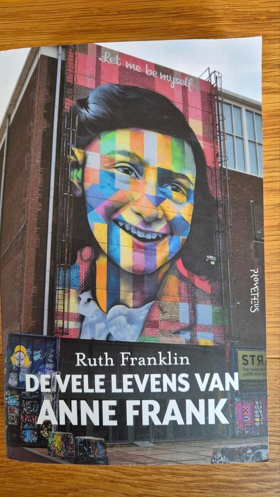 De vele levens van Anne Frank, Ophalen of Verzenden, Tweede Wereldoorlog, Nieuw, Overige onderwerpen