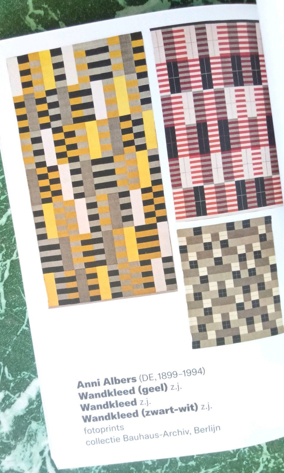 The Roaring Twenties - Boek over design en kunst, Ophalen of Verzenden, Gelezen, Onbekend