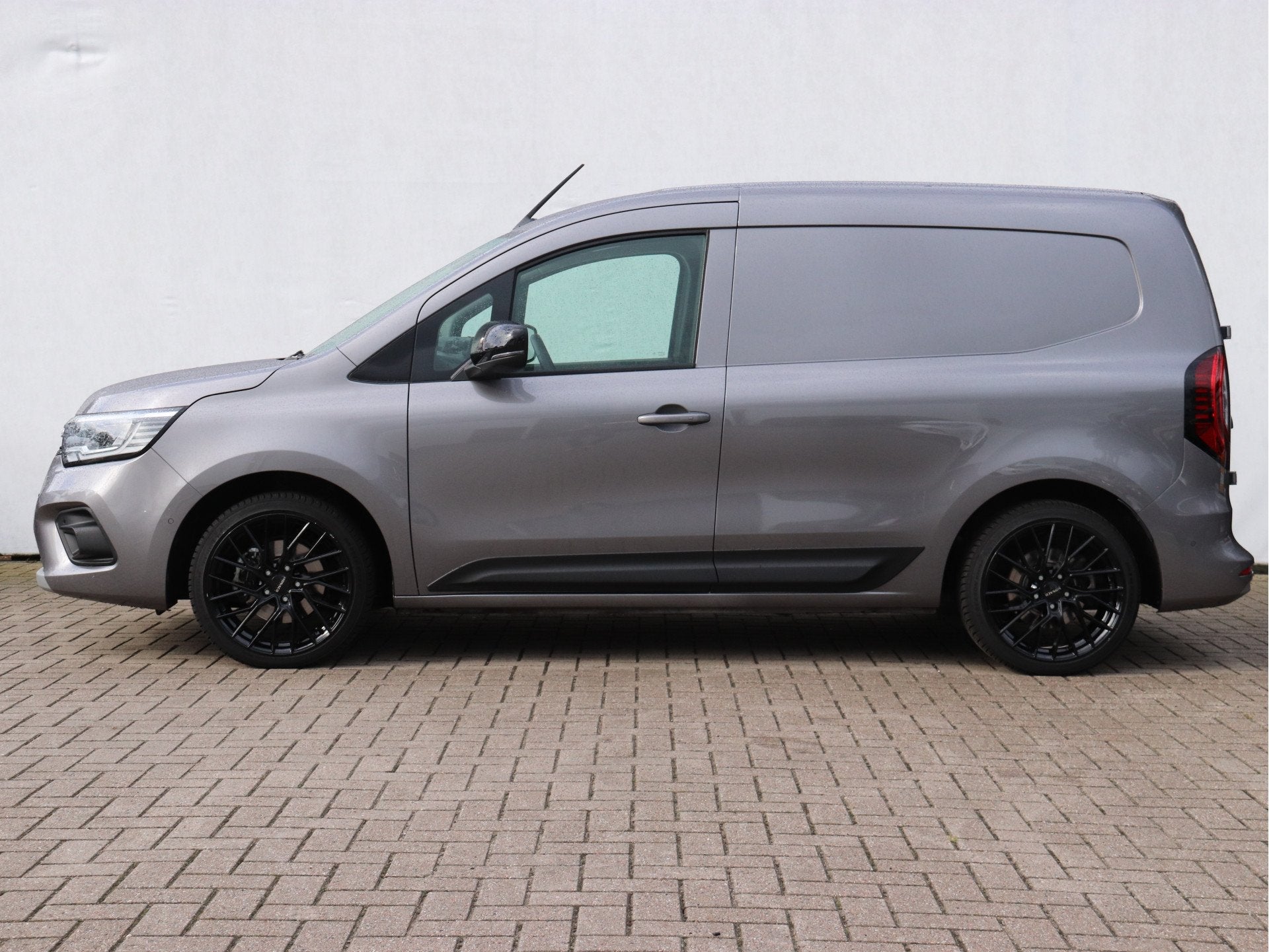 Renault Kangoo 1.5 Blue dCi 115 Luxe L1 AUTOMAAT / 18'' / NA, Auto's, Gebruikt, 4 cilinders, Renault, 116 pk