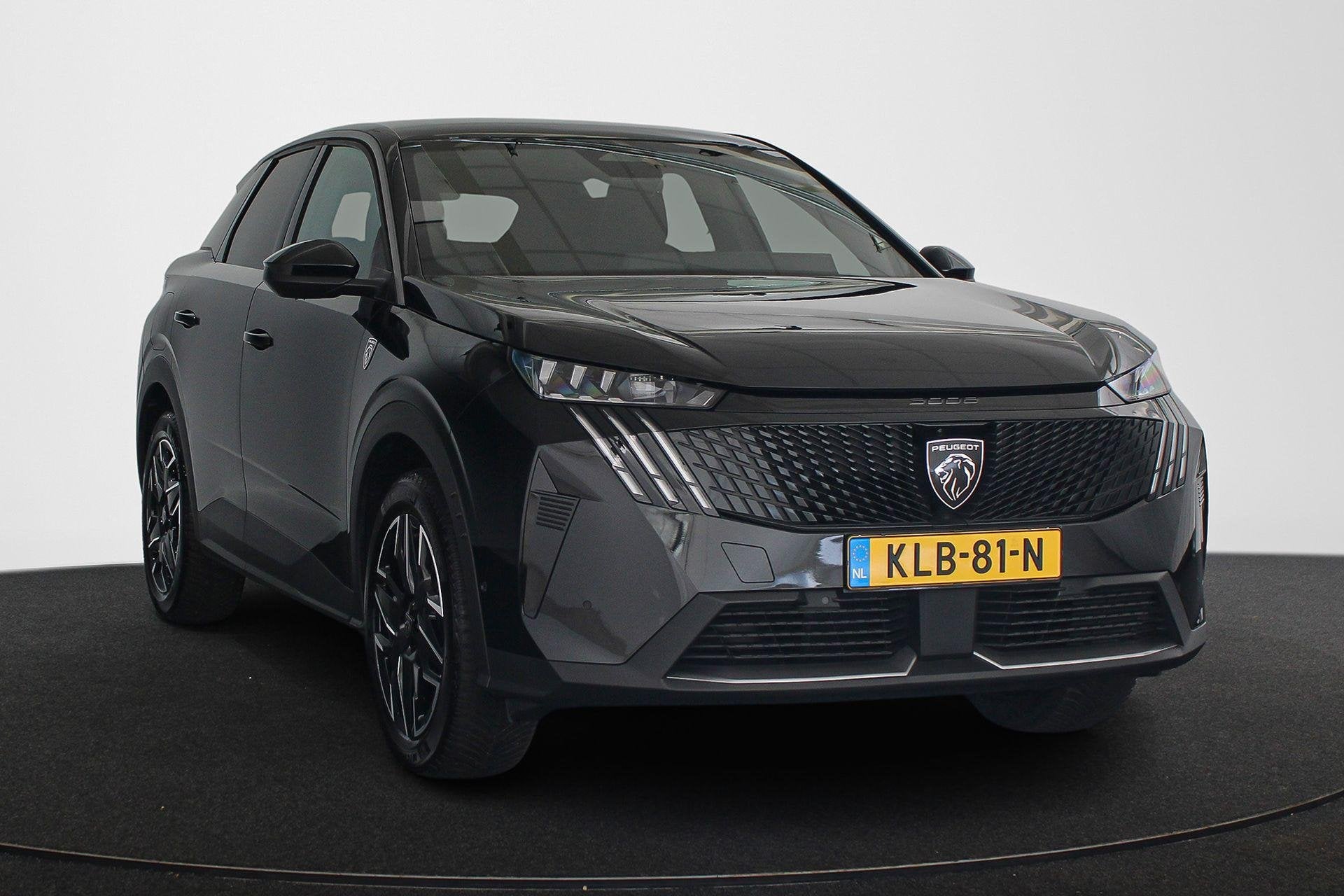 Peugeot 3008 1.2 Hybrid 145 GT Massage 360 Camera Stoelverwa, Auto's, 145 pk, Gebruikt, Euro 6, 1199 cc