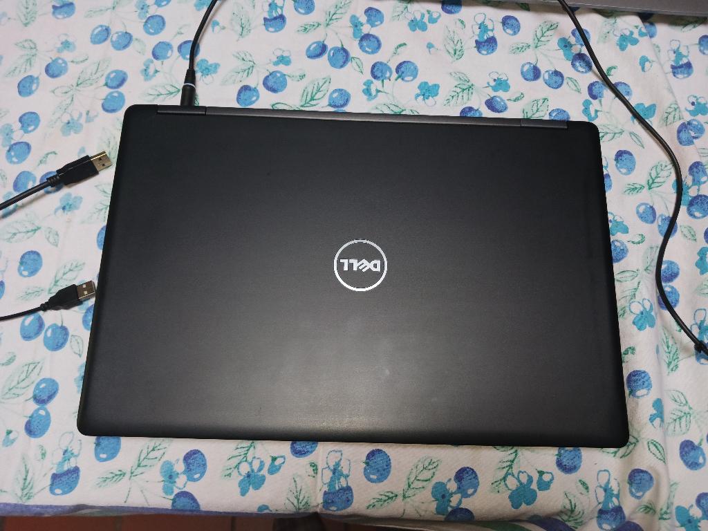 Dell Latitude 5580 I7 7th gen, Ophalen, 2 tot 3 Ghz, 512 GB, Zo goed als nieuw