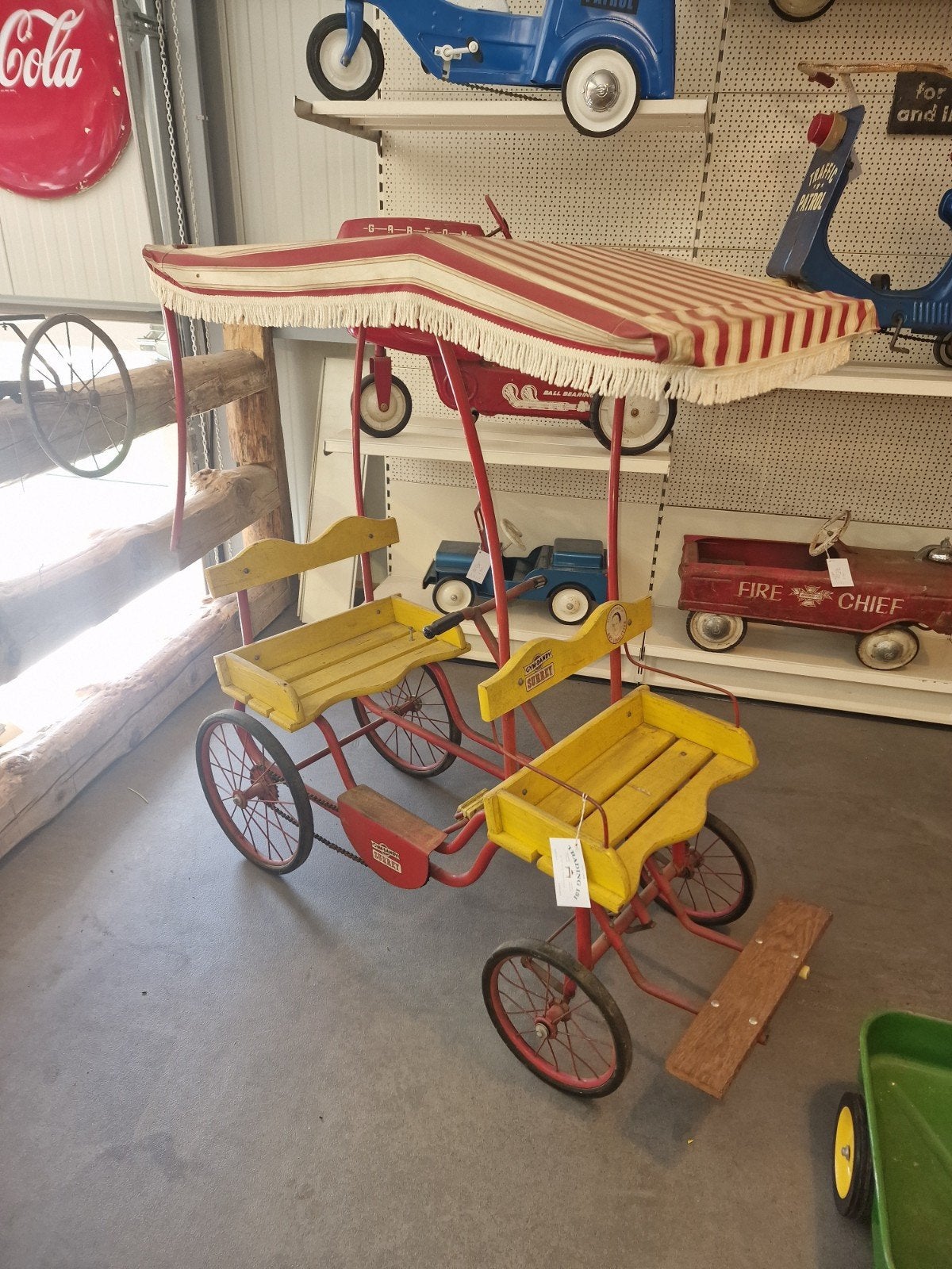 Gym dandy surrey trapauto 50jaren, Ophalen