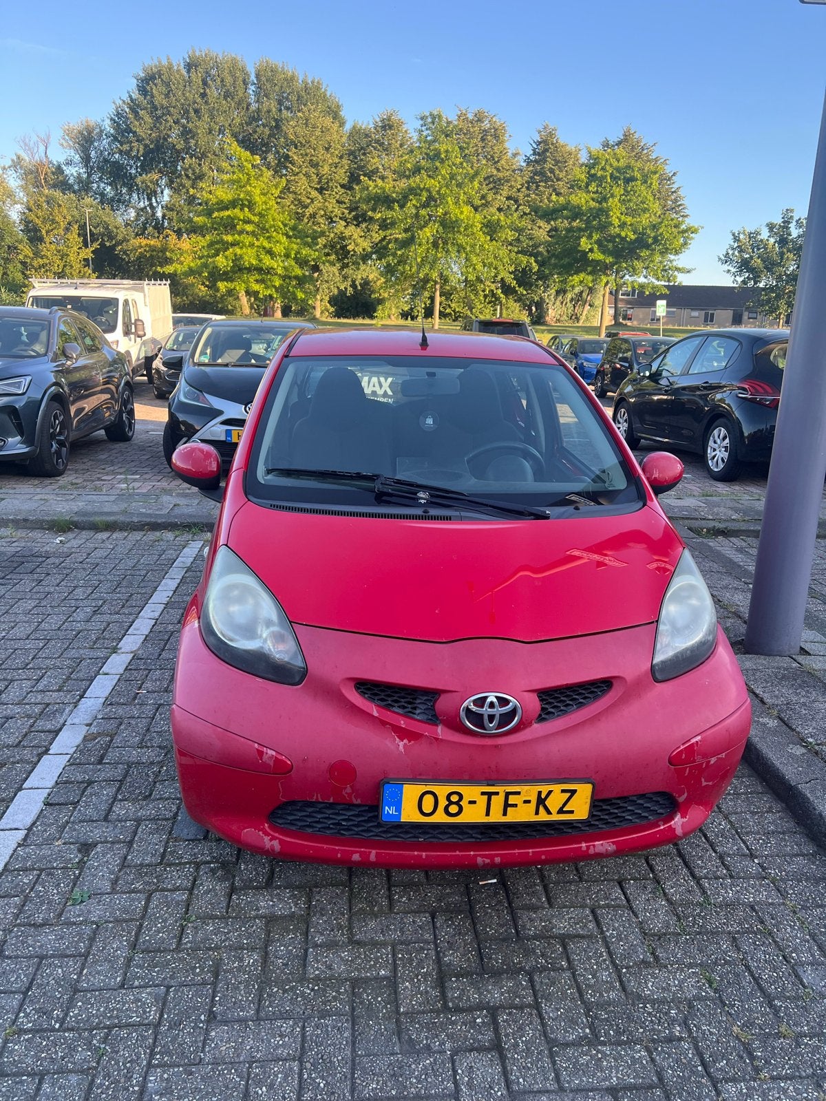 Toyota Aygo 1.0 12V Vvt-i 5DRS 2006 Rood, Auto's, Voorwielaandrijving, 4 stoelen, 68 pk, Origineel Nederlands