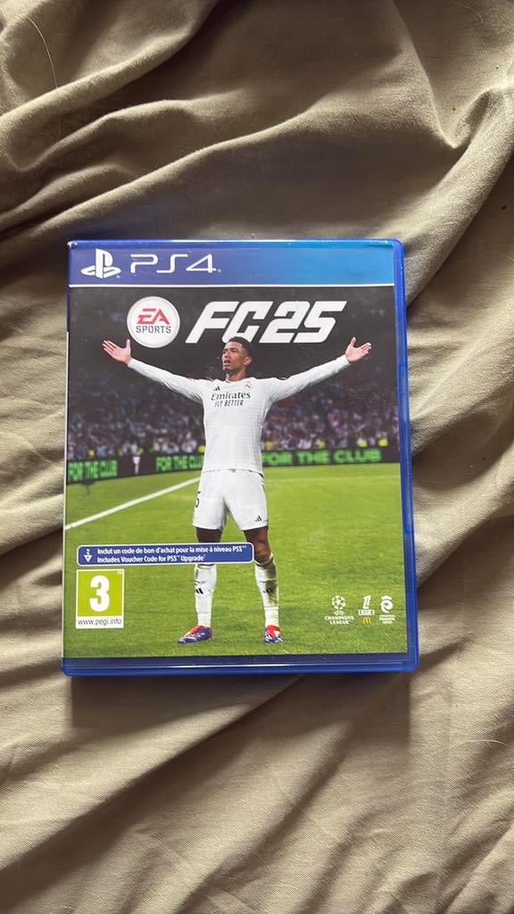 Fifa 25 ps4, Ophalen of Verzenden, Zo goed als nieuw, Sport, 3 spelers of meer