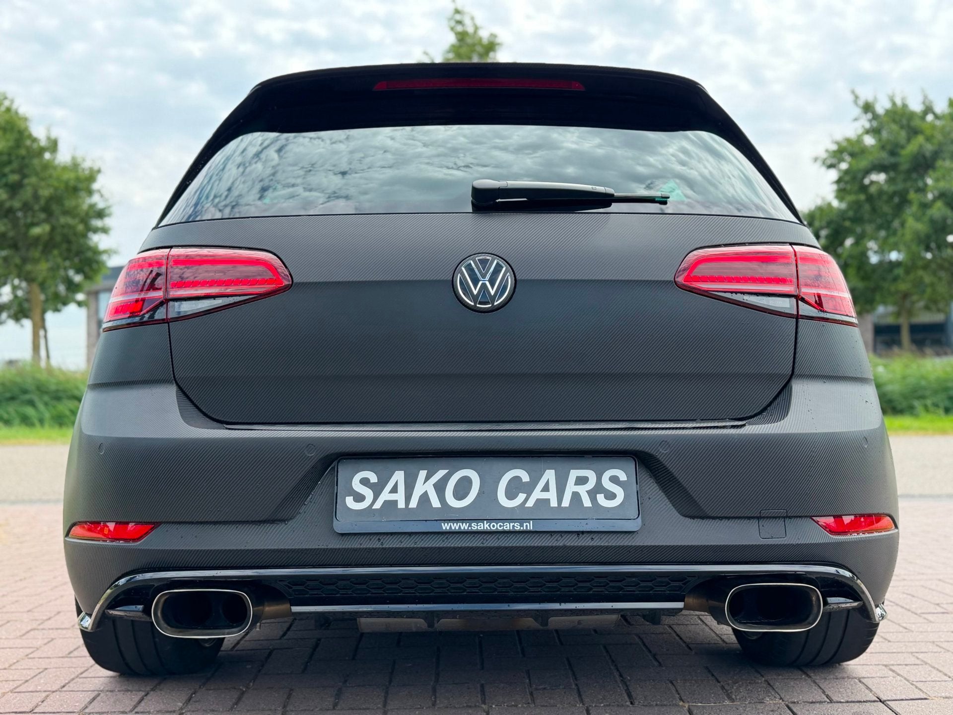 Volkswagen Golf 2.0 TSI 4Motion 7.5R 2017 450PK Nieuwstaat F, Auto's, Automaat, Dealer onderhouden, Gebruikt, Zwart
