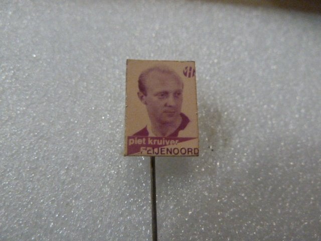Vintage Piet Kruiver Feyenoord Speldje, Ophalen of Verzenden, Gebruikt, Sport, Speldje of Pin