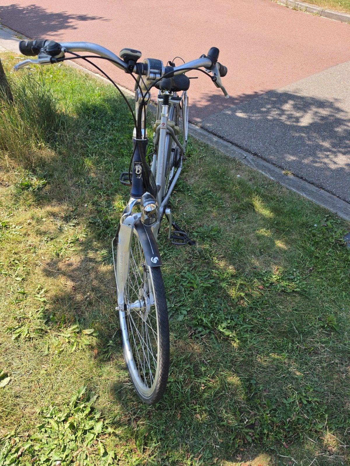 Te koop  een batavus padova  opknap elektrische fiets, Fietsen en Brommers, Elektrische fietsen, Ophalen, Minder dan 30 km per accu