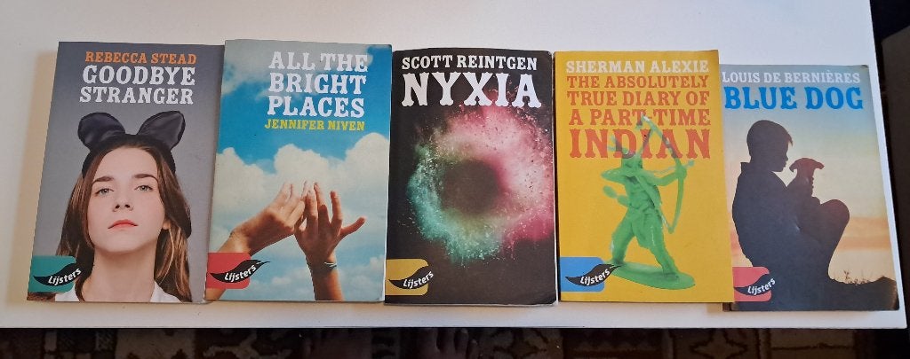 5 Young blackbirds boeken - Engels, Boeken, Gelezen, Diverse auteurs, Ophalen of Verzenden, Fictie