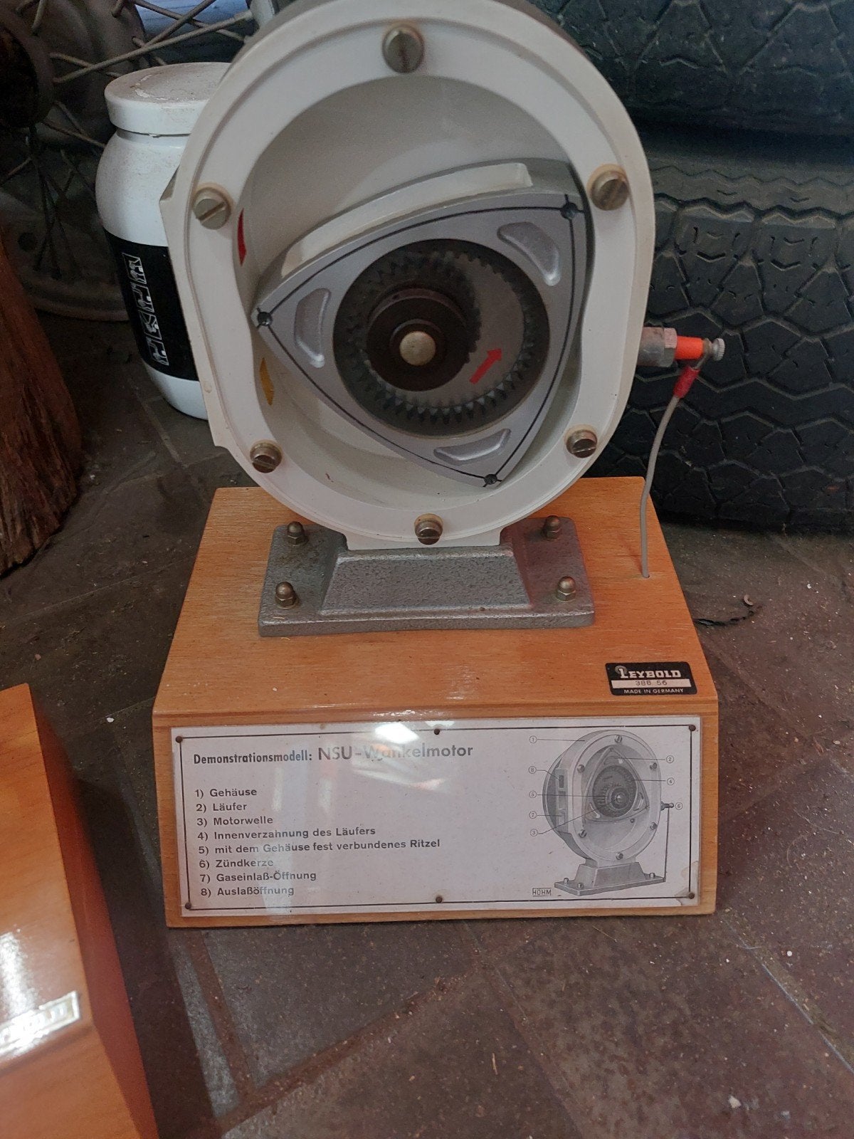 Hohm/VVR motor modellen van metaal ,mancave ,leermiddelen, Ophalen, Motoren