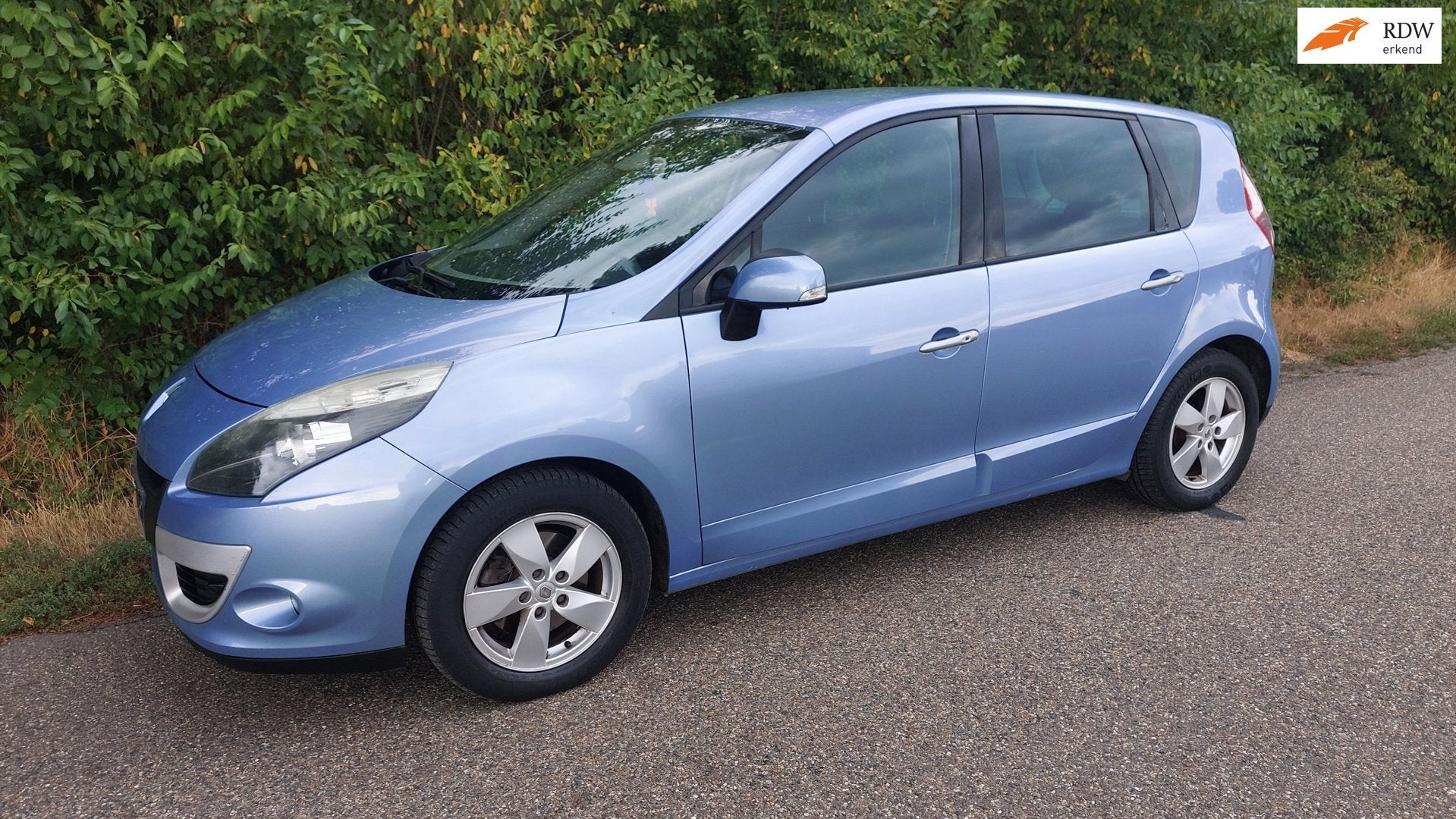 Renault Scénic 2.0 Dynamique, Auto's, Renault, Gebruikt, 4 cilinders, Blauw, Automatische klimaatregeling