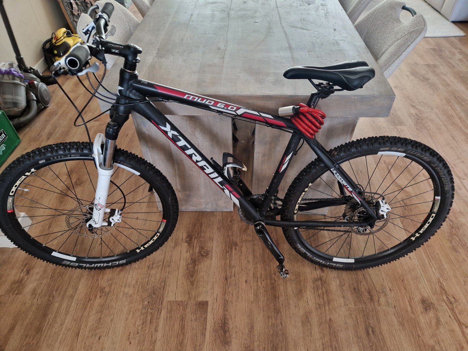 Xtrail Mud 6.0 Mountainbike - Zo goed als nieuw, Fietsen en Brommers, Fietsen | Mountainbikes en ATB, Ophalen of Verzenden, Zo goed als nieuw