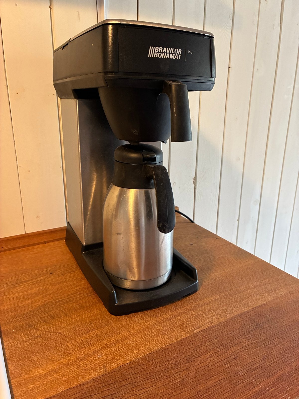 Bonamat Bravilor ISO Koffiezetapparaat met thermoskan, 10 kopjes of meer, Koffiemachine, Gemalen koffie, Ophalen of Verzenden
