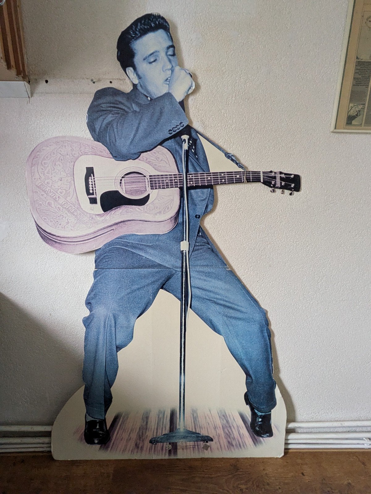 Elvis Presley levensgrote kartonnen uitsnede, Ophalen, Zo goed als nieuw, Pop, Beeldje of Miniatuur
