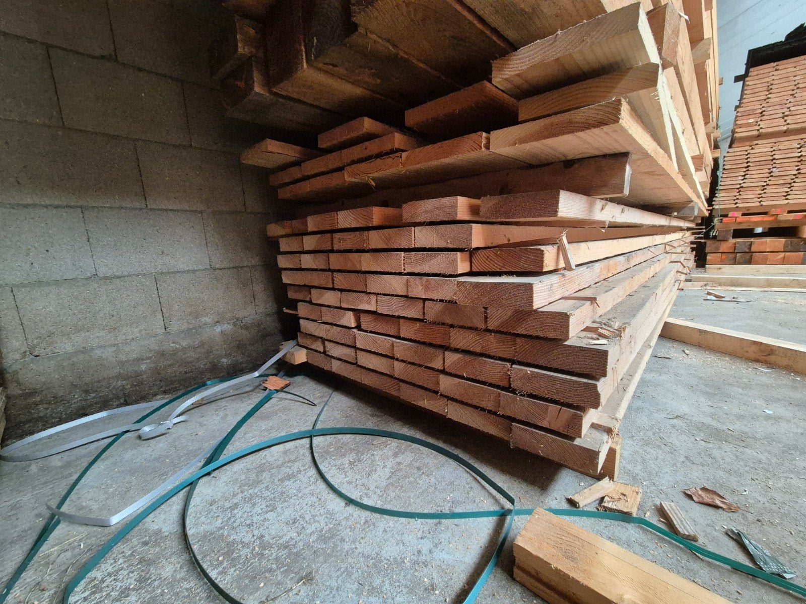 Te koop restpartij 50st douglas balken 45x145mm 5mtr, Tuin en Terras, Ophalen, 250 cm of meer, Balken